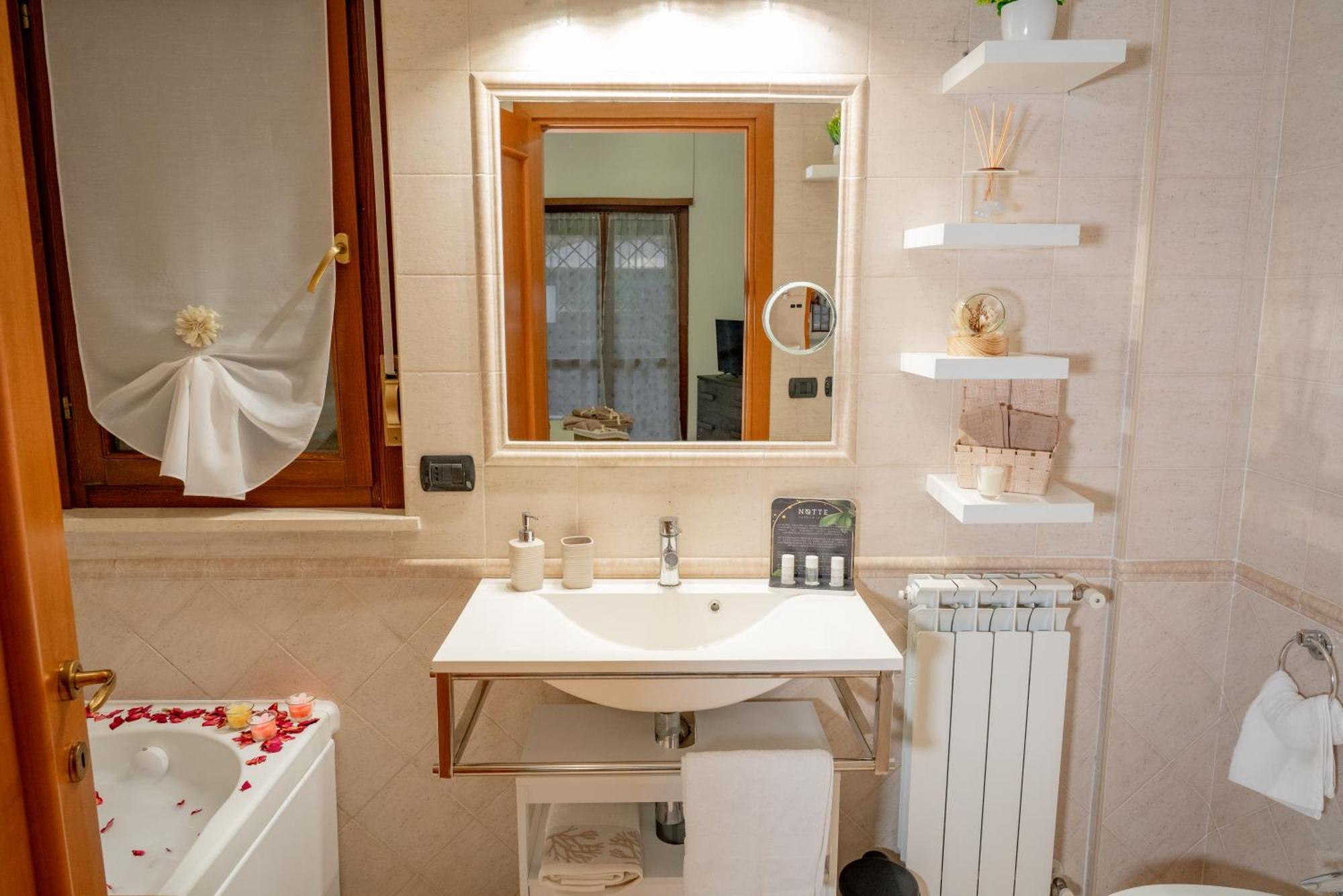Suite Leonardo Relax Fiumicino Exterior photo